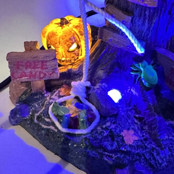 Lemax Hungry Tree House Spooky Town Halloween Village w/Adapter Works 64427 2006 - Picture 7 of 12